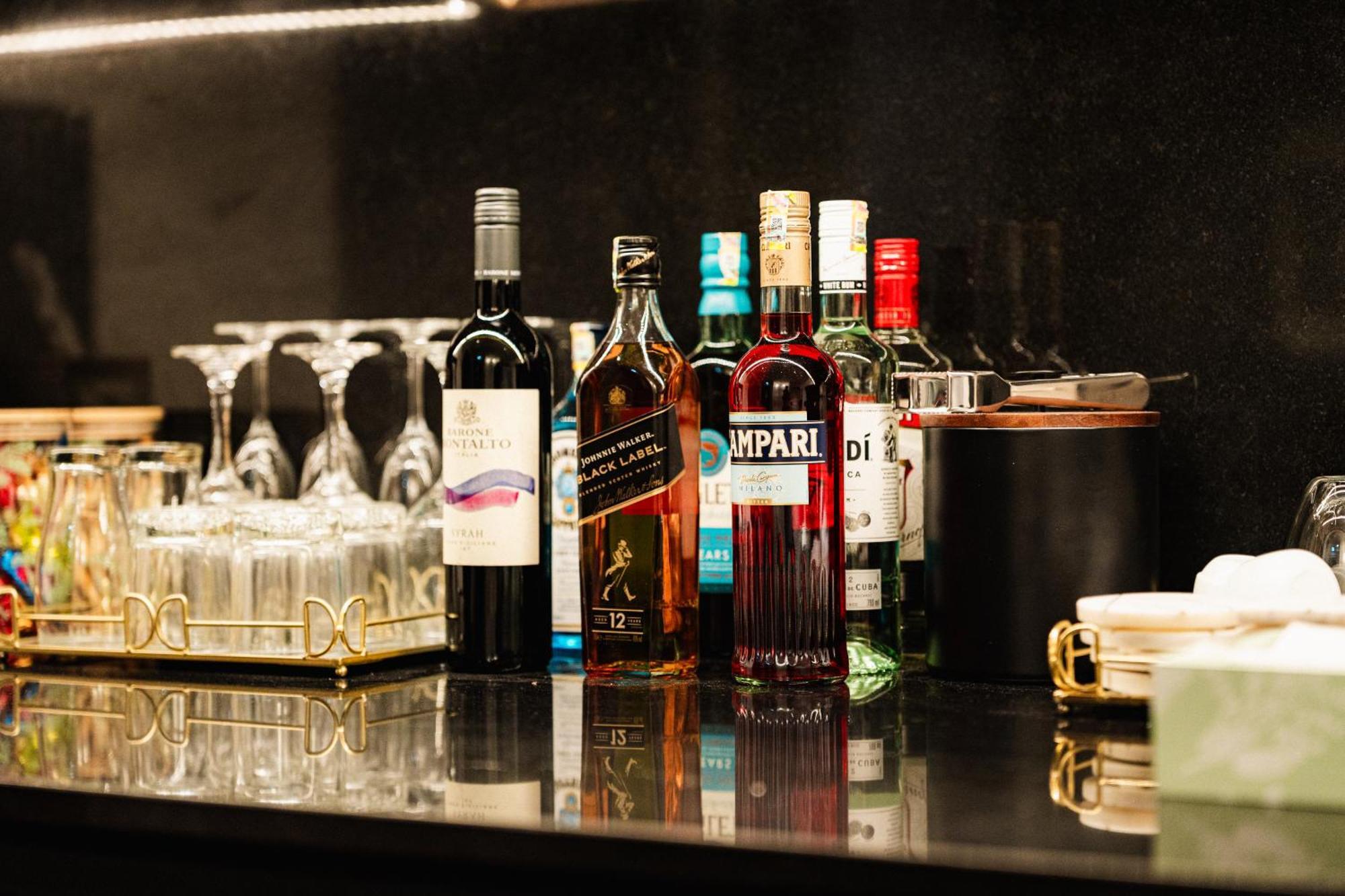 Royale Sainte Helene Boutique Hotel Биркиркара Екстериор снимка
