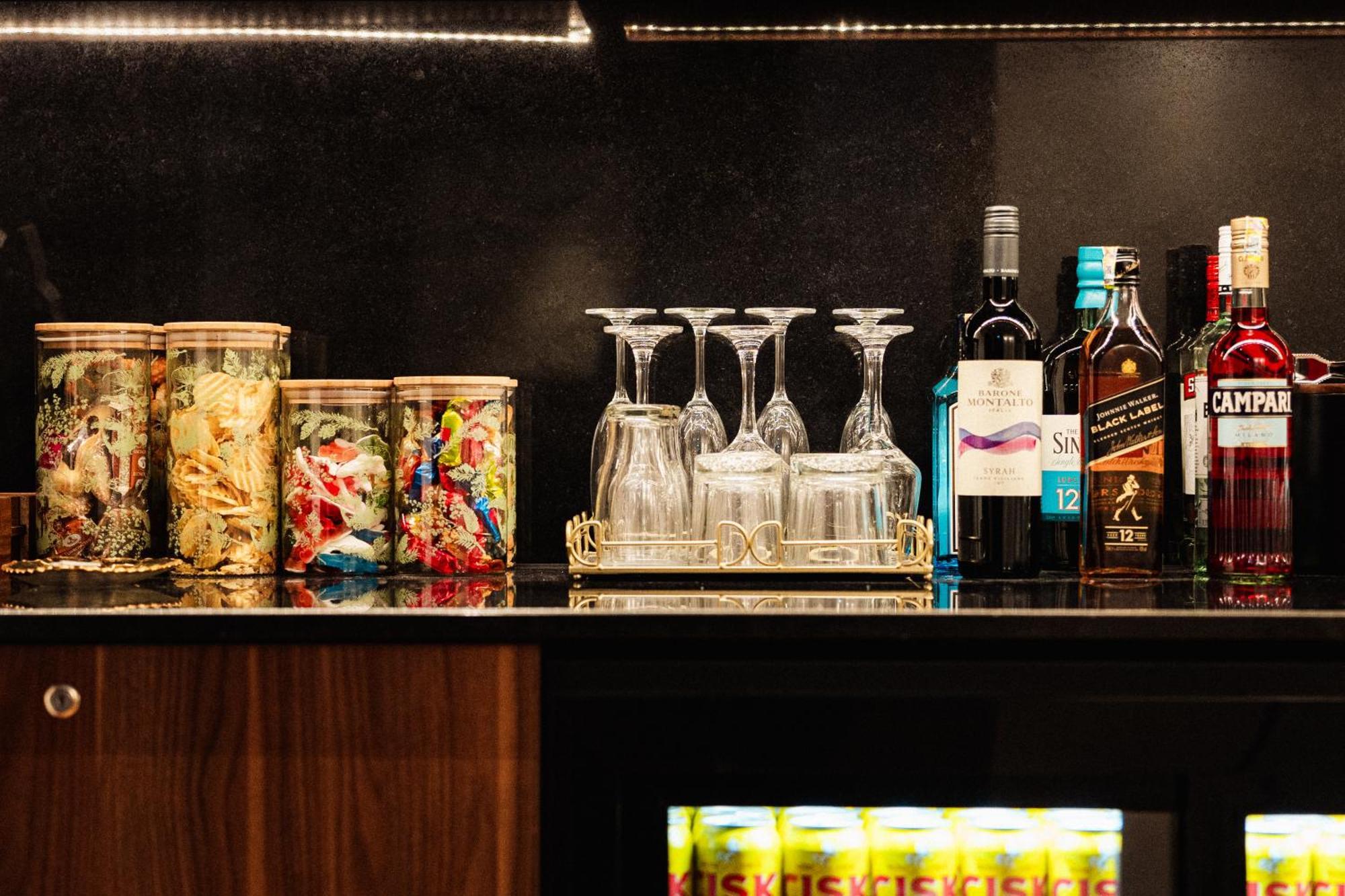 Royale Sainte Helene Boutique Hotel Биркиркара Екстериор снимка