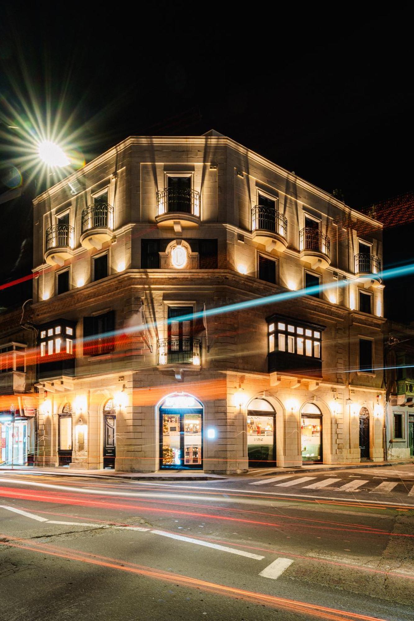 Royale Sainte Helene Boutique Hotel Биркиркара Екстериор снимка