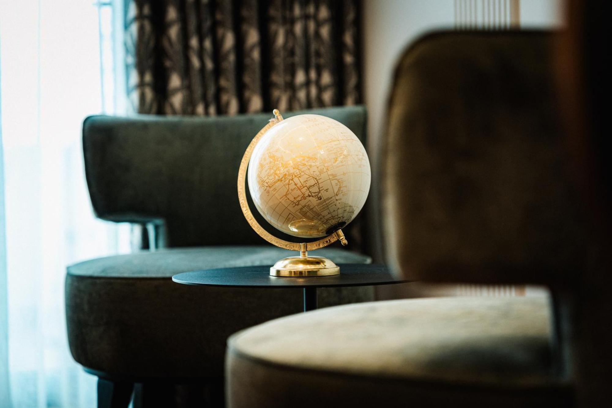 Royale Sainte Helene Boutique Hotel Биркиркара Екстериор снимка